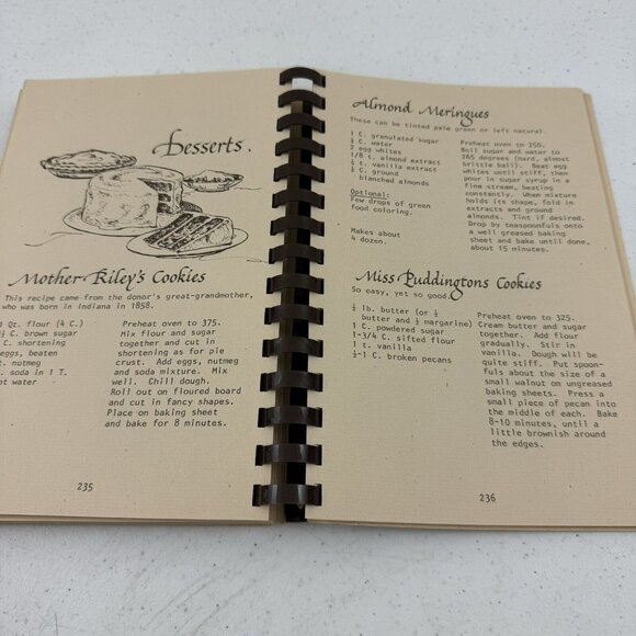 Woodlawn Plantation Cook Book 1979 Nelly’s Needlers Great Collection Of Recipes - Picture 11 of 13